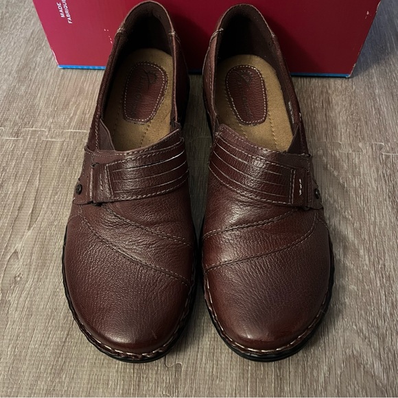 Earth Origins Shoes Earth Origins Meadow Womens Comfort Shoes Brown